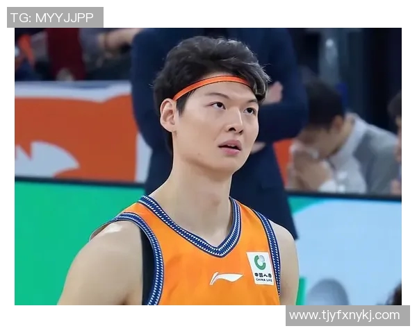 王哲林带领中国男篮迎战国际强队展现实力与决心