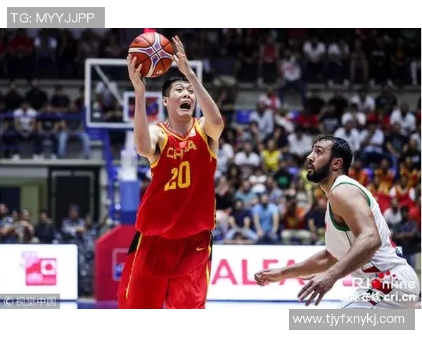 蓝队与黎巴嫩精彩对决回顾分析赛场表现与战术策略探讨