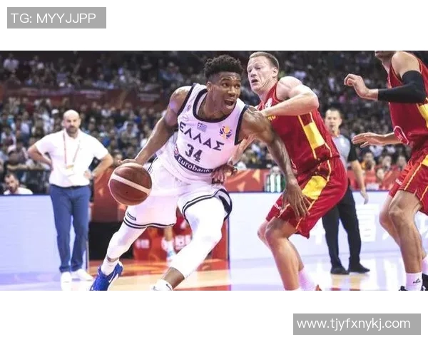 首钢与四川激战正酣比分悬念不断引发球迷热议