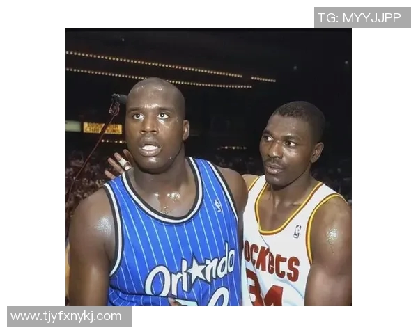 大梦与奥尼尔巅峰对决视频回顾谁才是篮球历史的真正巨星