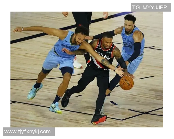 武汉篮球队引领最新篮球节奏TOP10榜单精彩纷呈的比赛回顾与分析